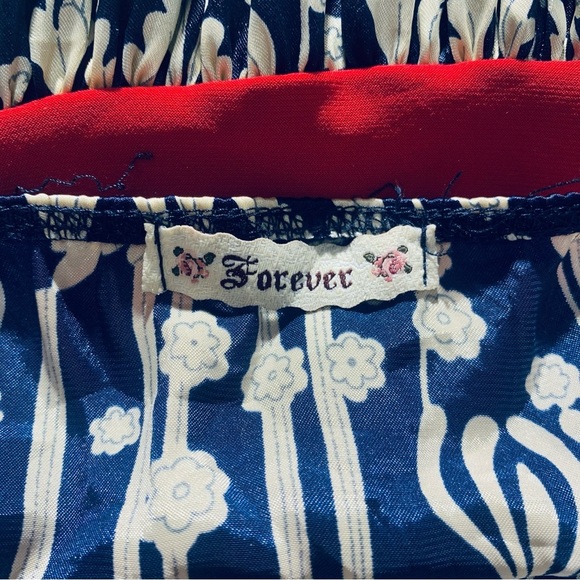 Forever 21 Blue Maxi Sundress Sleeveless and Halter Neckline for Cocktail SZ S - Picture 4 of 5